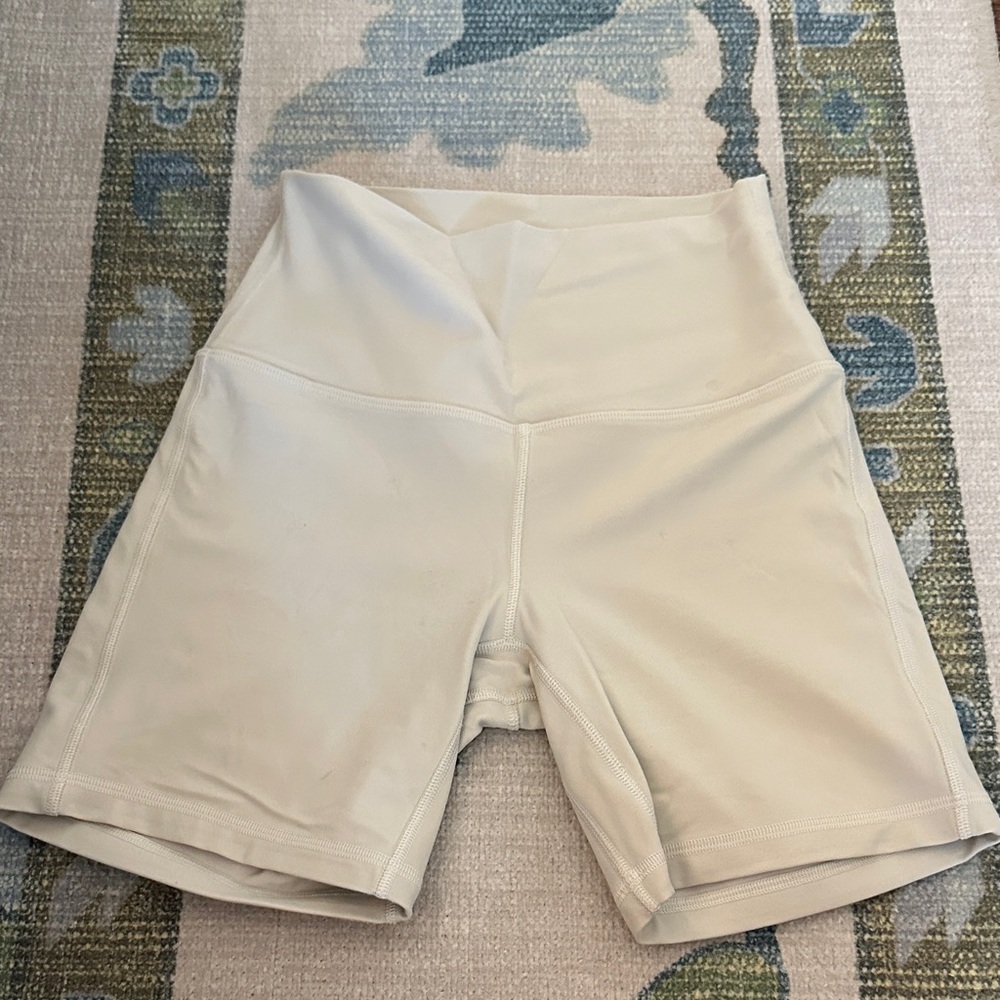 LULULEMON align biker shorts